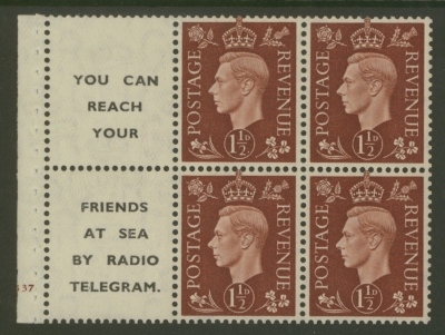 1937 1½d Red Brown x 4 + 2 Labels booklet pane Cyl G37 with Upright watermark. SG 464b  A Fresh U/M example with Good Perfs. Cat £180